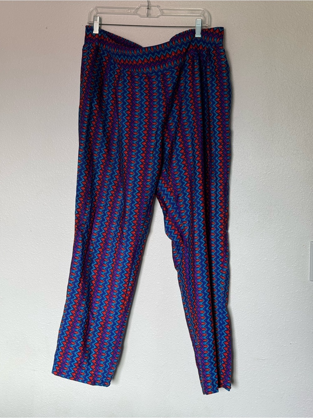 Bisou Bisou Multicolor Zigzag Print Pants - Blue, Red, Purple